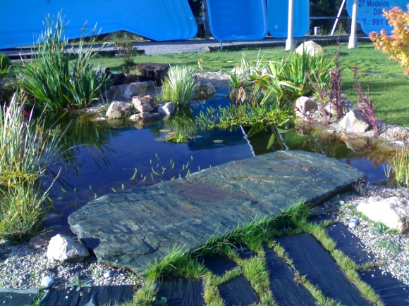 Creación de una cascada y un estanque artificial (y II) - Trabajos de